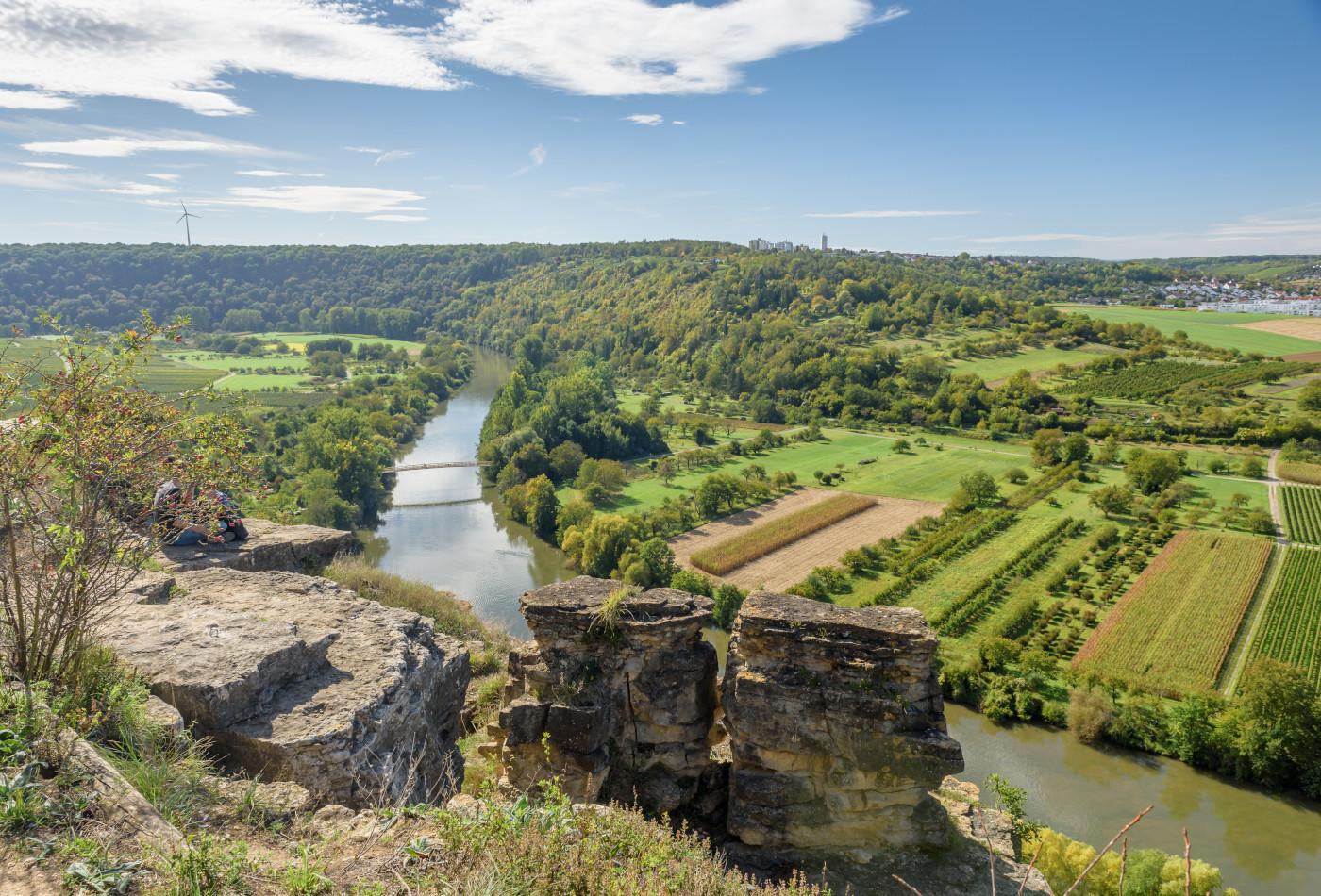 Blick auf das Neckartal von den Felsengärten aus