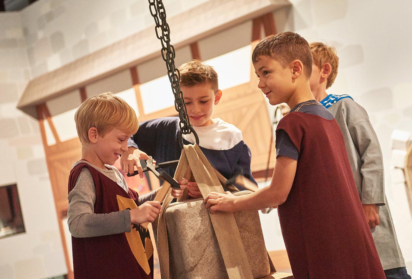 Mitmachausstellung: Die Ritter. Leben auf der Burg