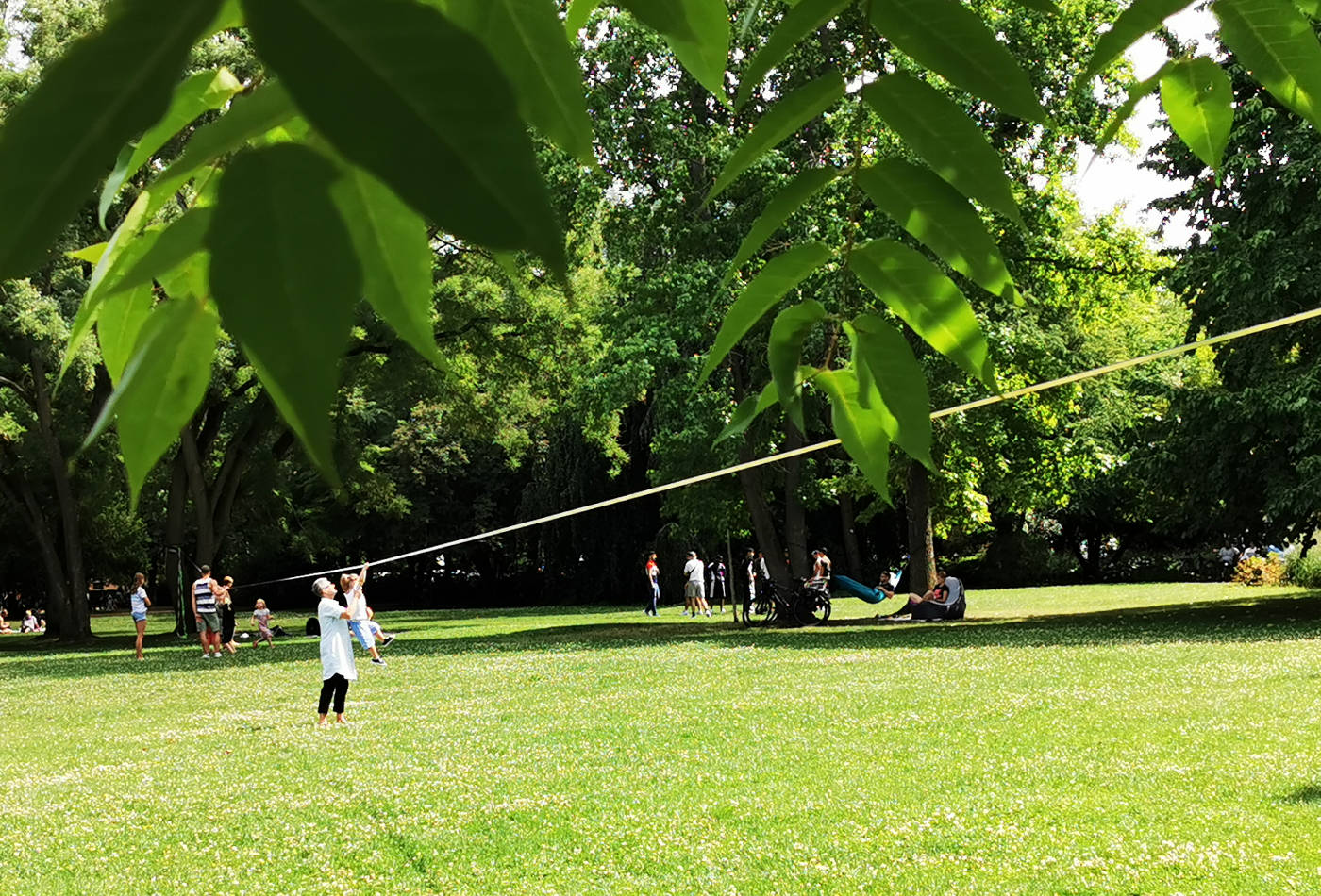 Slackliner auf der Bärenwiese